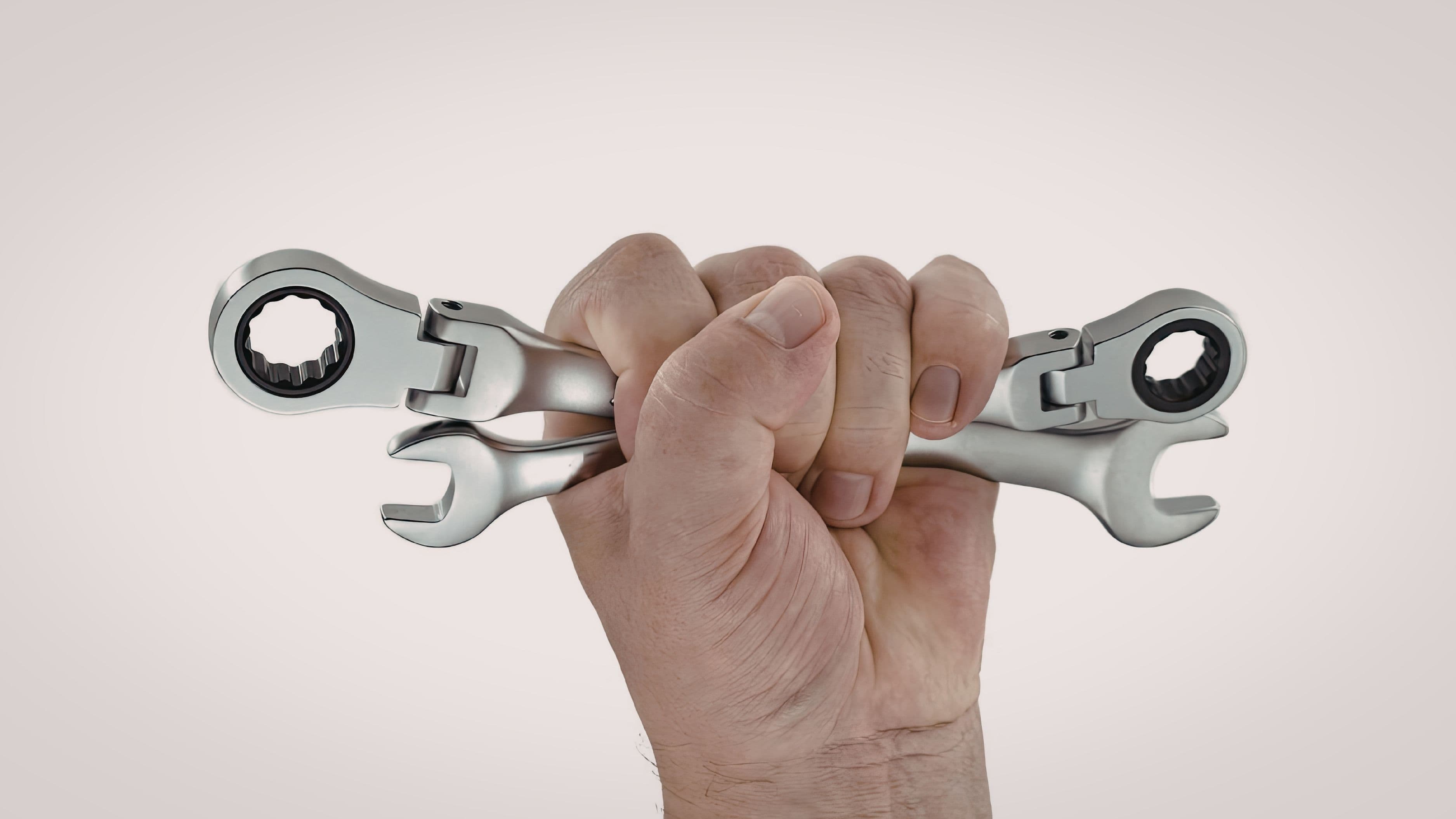 Oscillating Multi-Tool Vs. Hand Tools: Which Saves More Time?