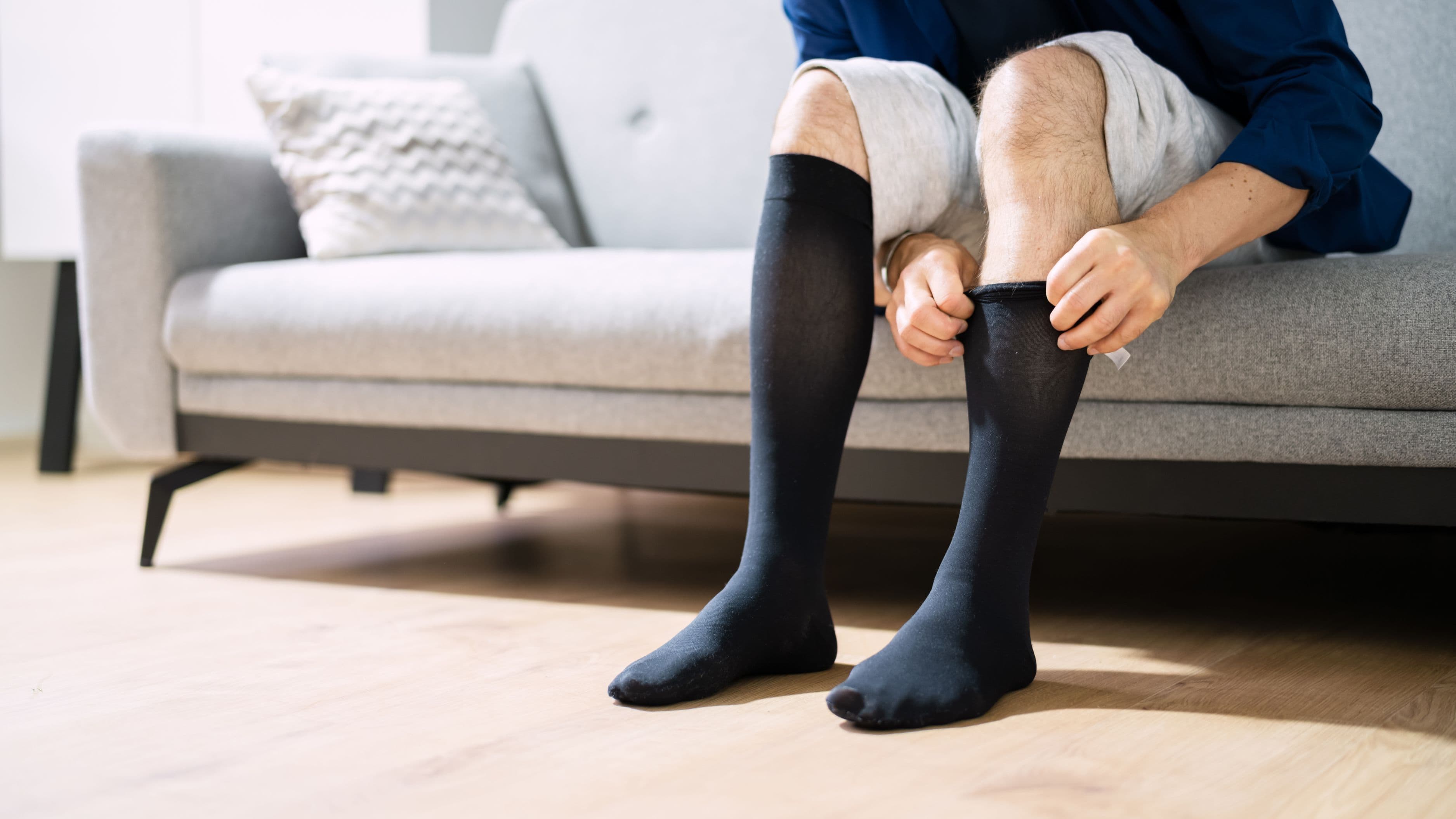 Percussion Therapy Vs Compression Boots: Recovery Roi Compared
