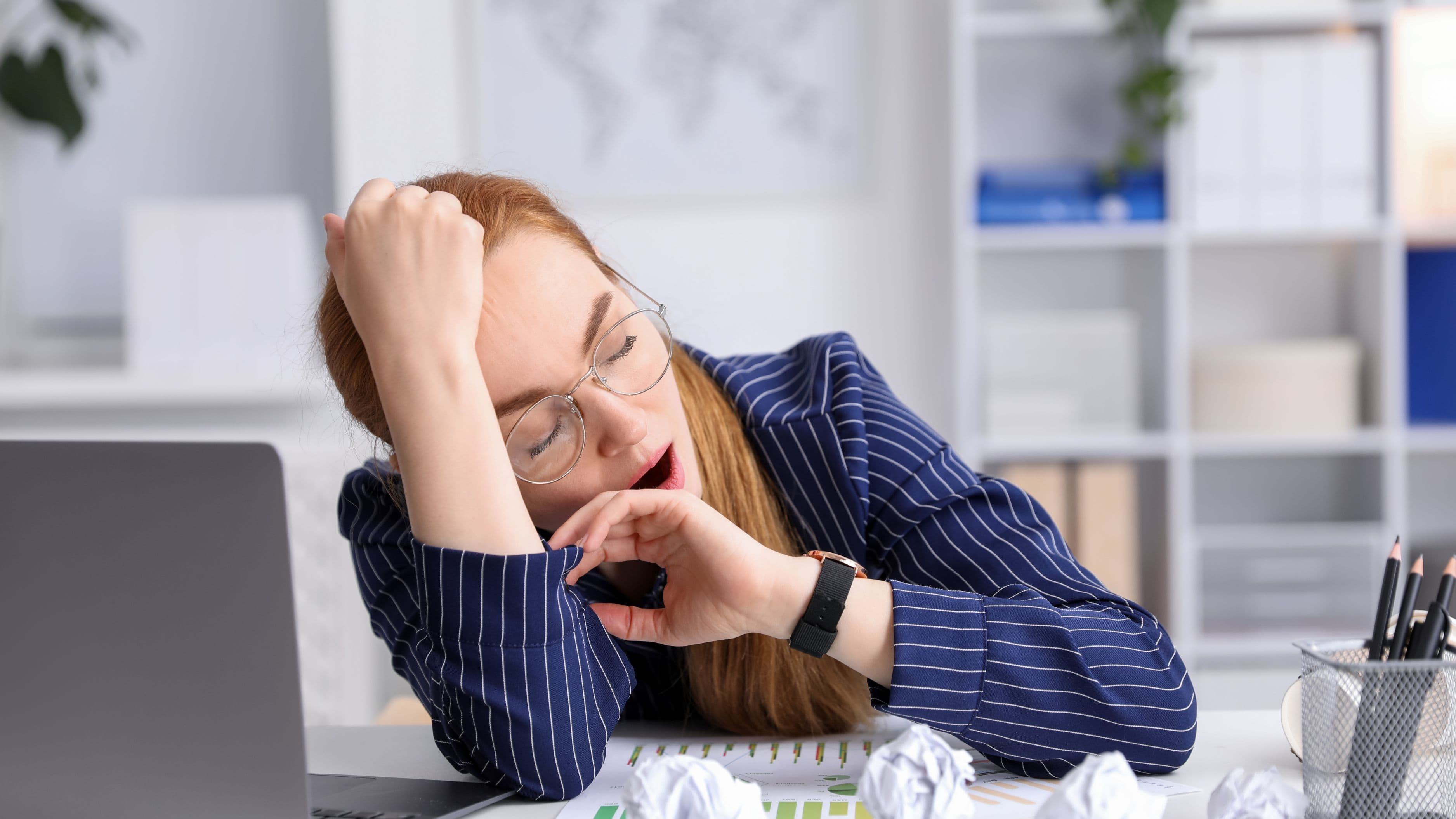 How Sleep Restriction Affects Next-Day Performance More Than You Track