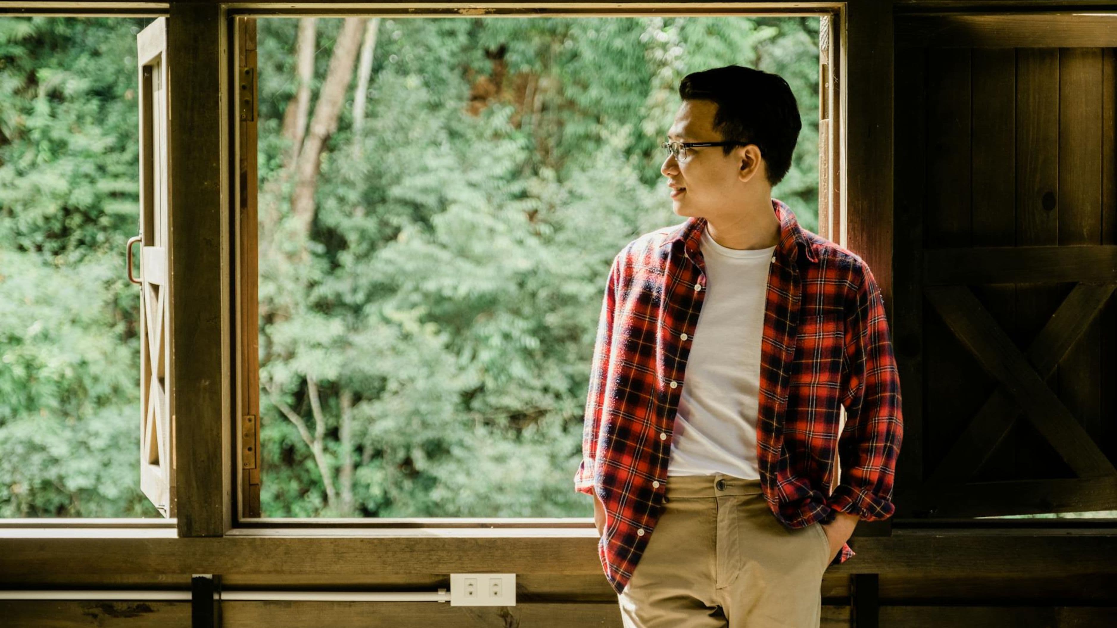 The Psychology of Natural Light (and How Windows Control Your Mood)